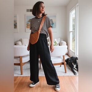 Everlane satin pull-in pant Size M in black